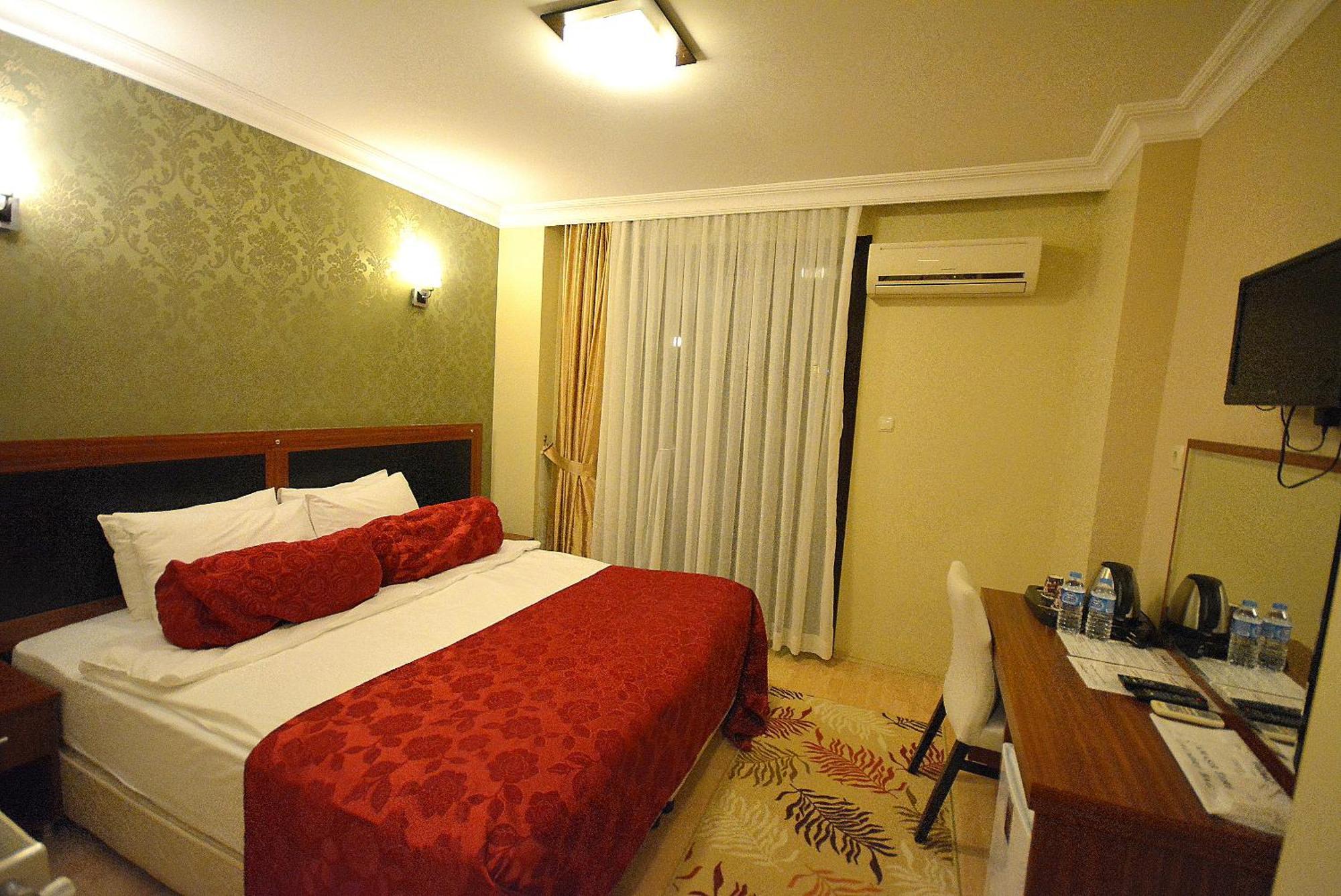 Velena Hotel — Photos 1